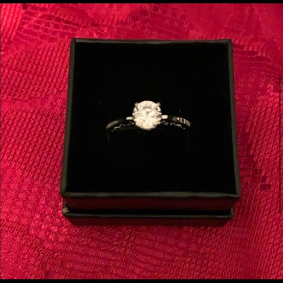 - Limited!🔥Harley Diamond Womens ring - Picture 4 of 8